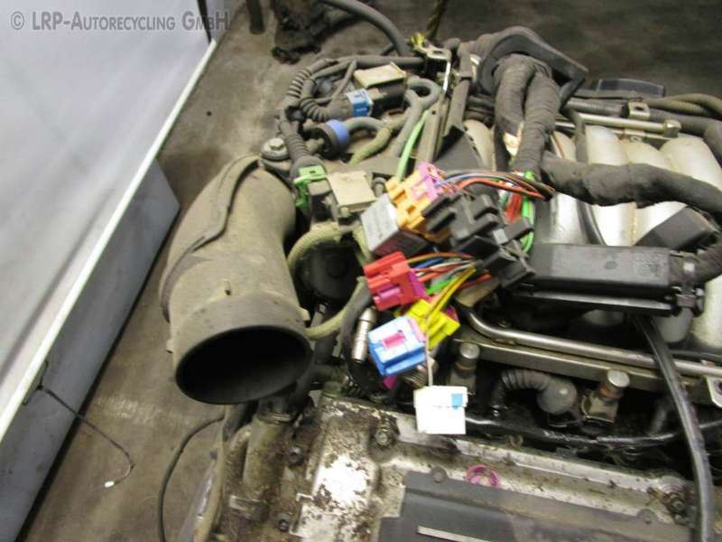 Audi A4 B5 8D Motor AHA 2.8 142kw BJ1997